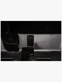 Alex's Garage Rechargeable Elbil