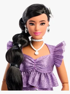 Barbie Deluxe Style Dukke i Lilla Outfit