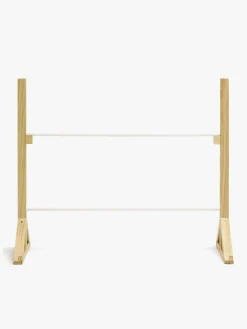 Cloudberry Castle Hoppeforhindring til Kæphest