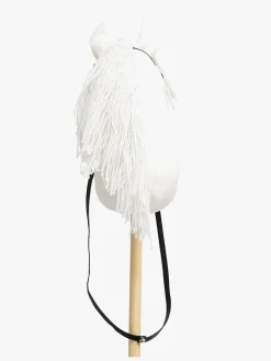 Cloudberry Castle Kæphest Tova