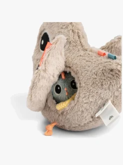 Done By Deer Hide & Seek Clucky Aktivitetslegetøj, Sand