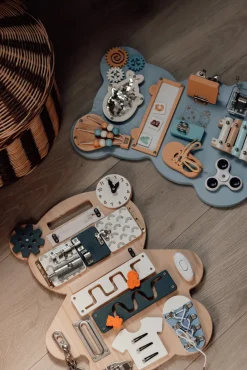 Hemmingsen Kids Mini Aktivitetstavle med Whiteboard