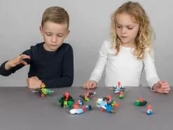 Plus-Plus Spinning Top Challenge