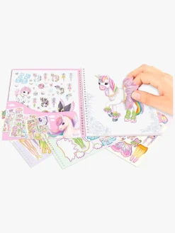 Ylvi & The Minimoomis Dress Me Up Klistermærkebog